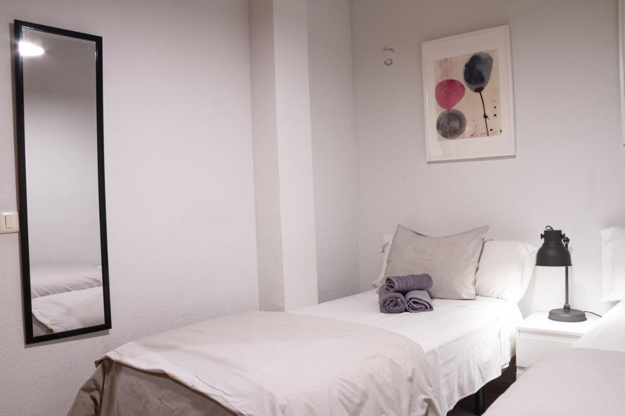 Apartamentos La Machacona Plaza Mayor Caces エクステリア 写真