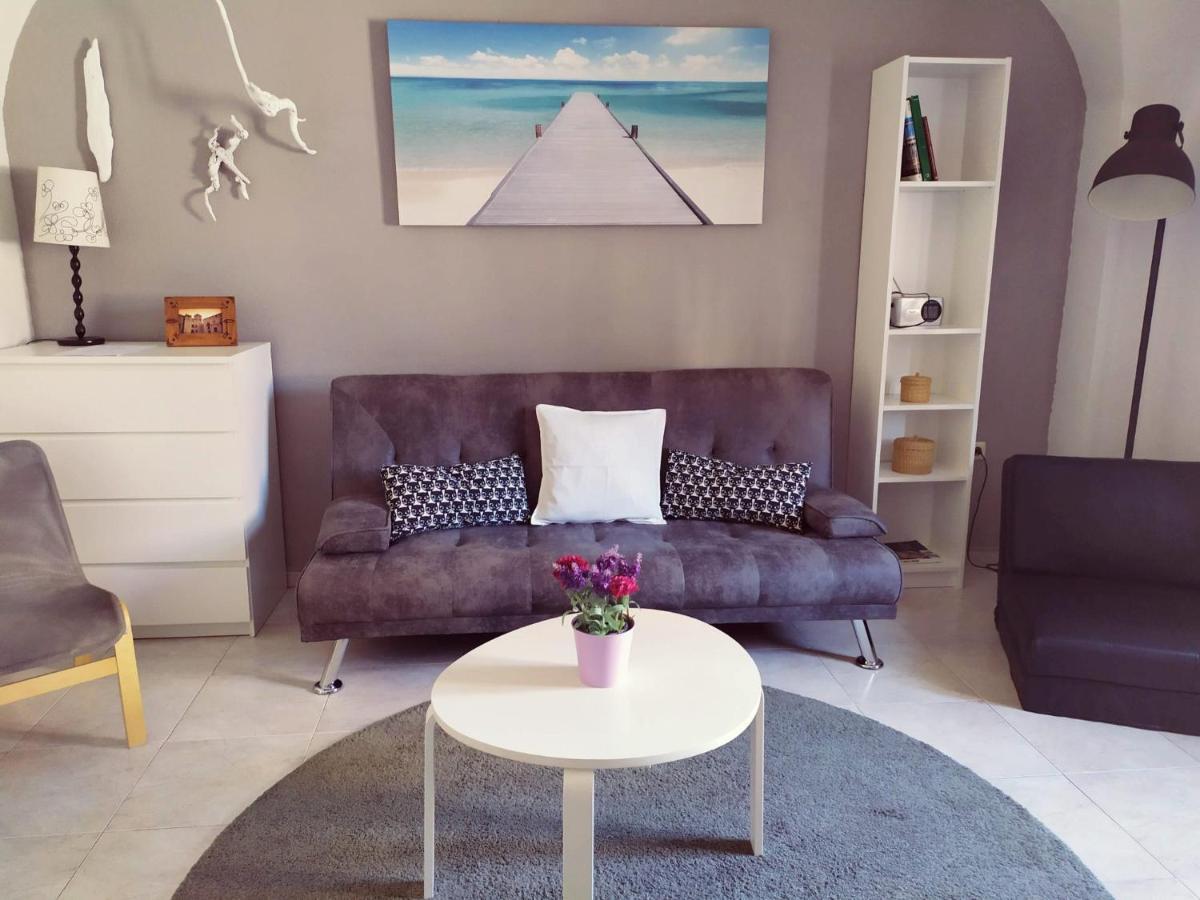 Apartamentos La Machacona Plaza Mayor Caces エクステリア 写真