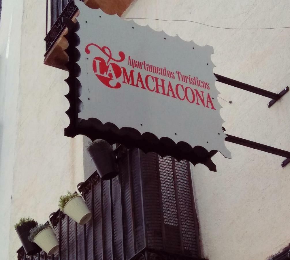 Apartamentos La Machacona Plaza Mayor Caces エクステリア 写真